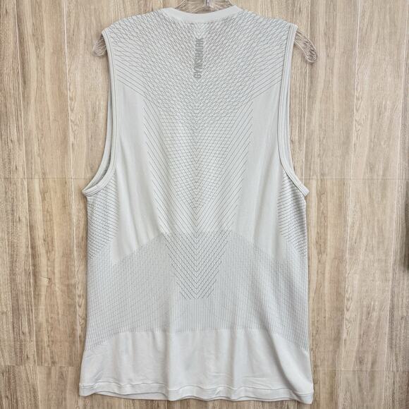 Gymshark Apex Seamless Tank Top Men’s Small White Active Workout Gym Breathable - Picture 4 of 15